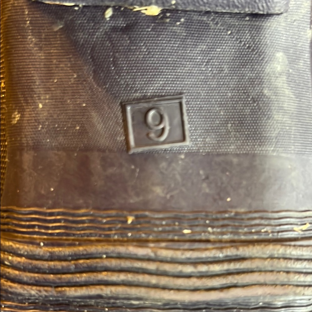 Joules Black and White Rain & Snow Boots with Elastic Panels - Picture 3 of 4